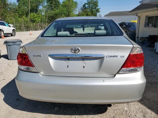 2005 Toyota Camry LE