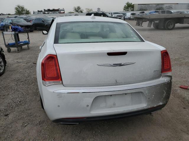2016 Chrysler 300 Limited