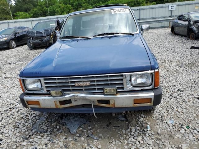 1985 Toyota Pickup Xtracab RN56 DLX