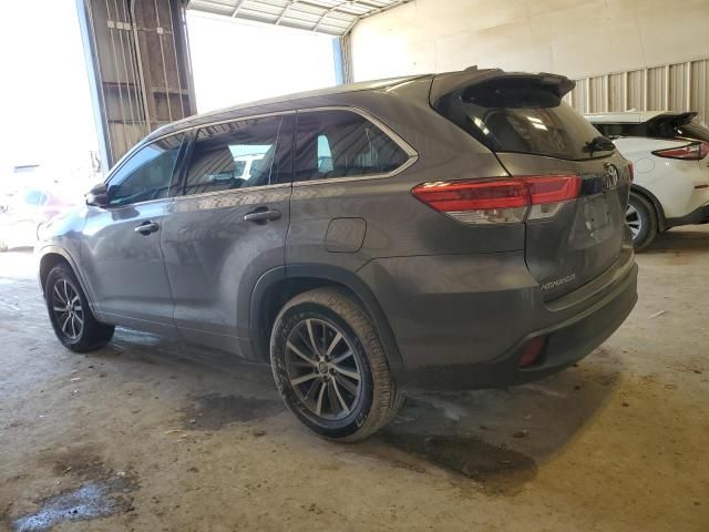 2018 Toyota Highlander SE