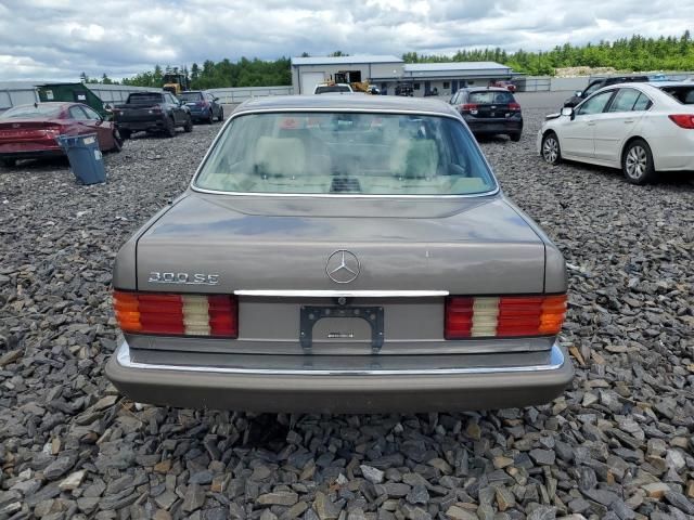 1991 Mercedes-Benz 300 SE