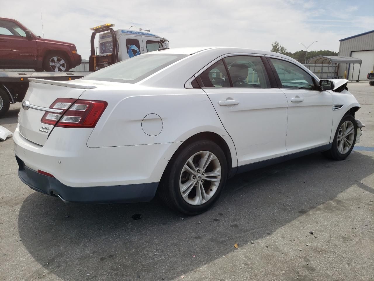 2015 Ford Taurus sel