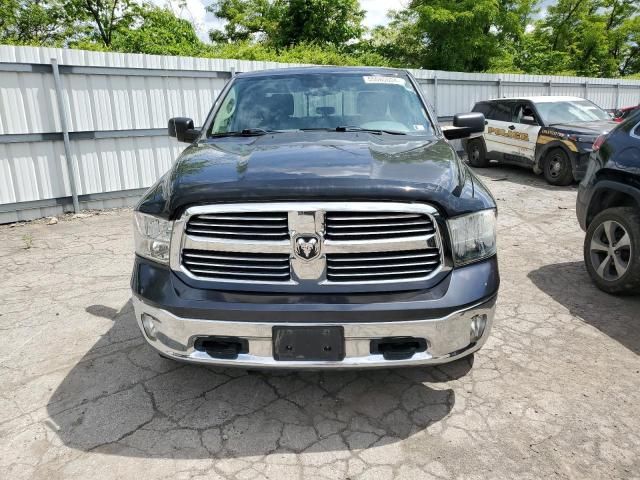 2015 Dodge RAM 1500 SLT