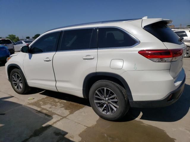 2018 Toyota Highlander SE