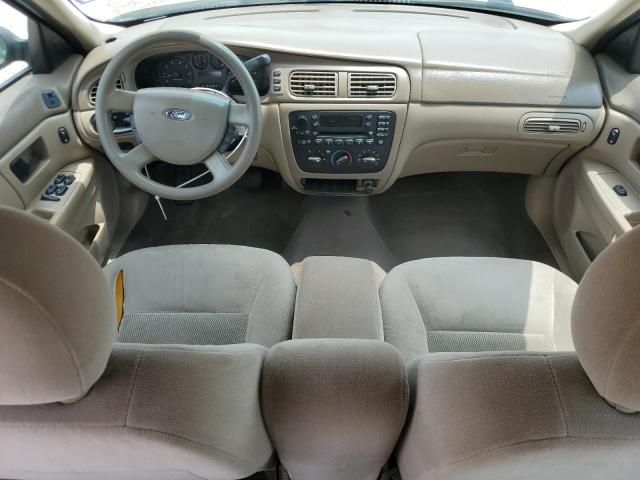 2005 Ford Taurus SE