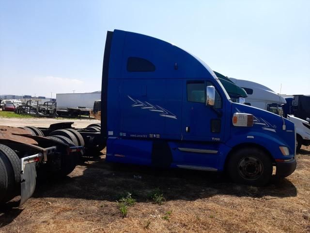 2012 Kenworth Construction T700