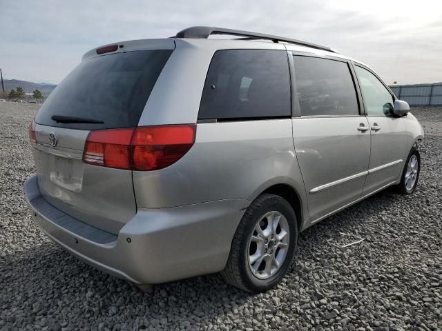 2005 Toyota Sienna XLE