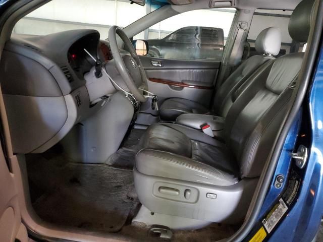 2005 Toyota Sienna XLE