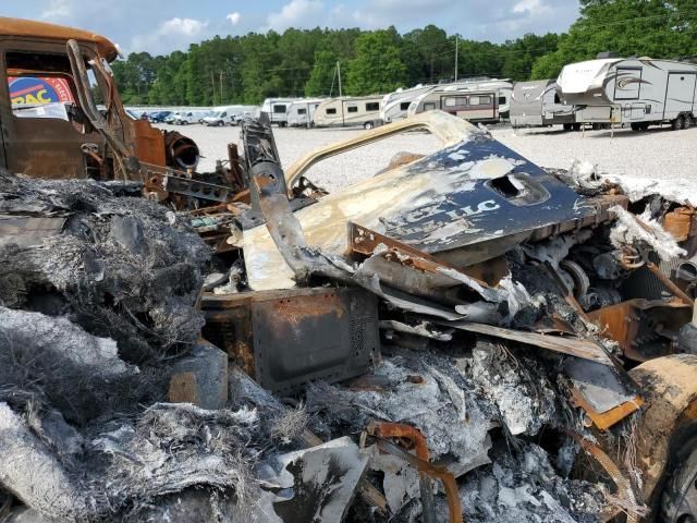 2018 Freightliner Cascadia 126