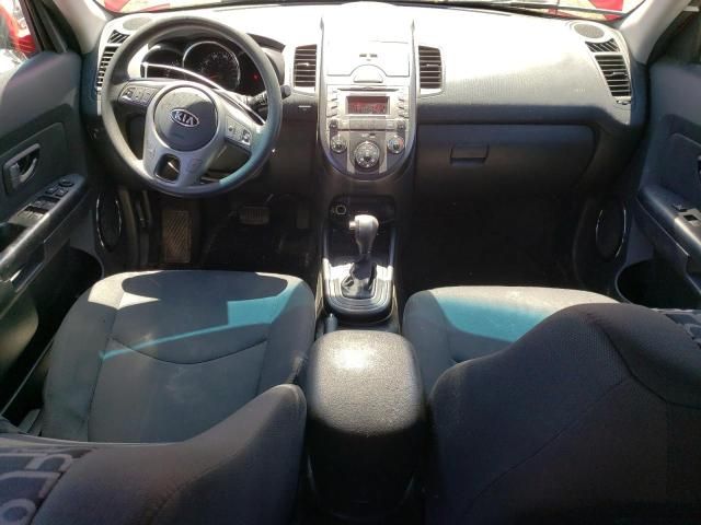 2011 KIA Soul +