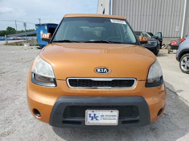 2011 KIA Soul +