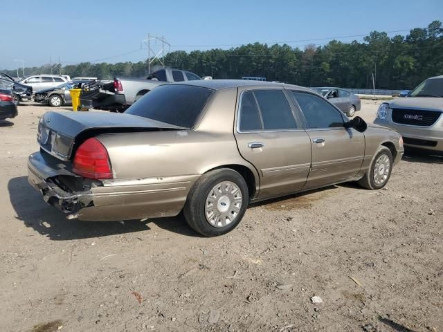 2003 Ford Crown Victoria