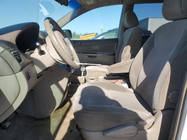 2006 Toyota Sienna CE