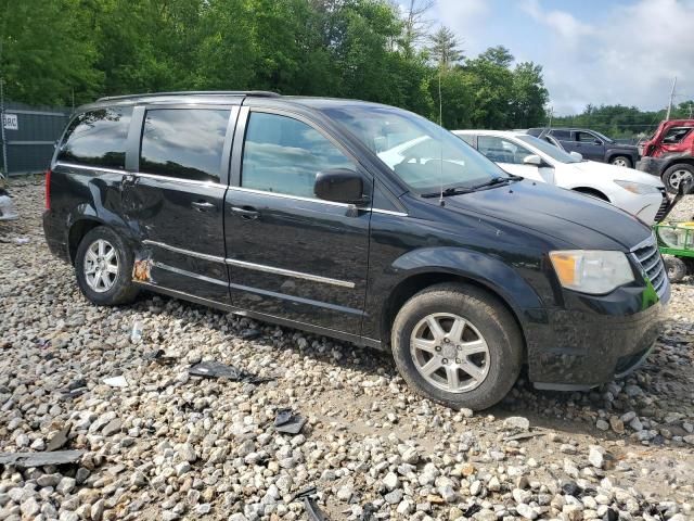 2009 Chrysler Town & Country Touring