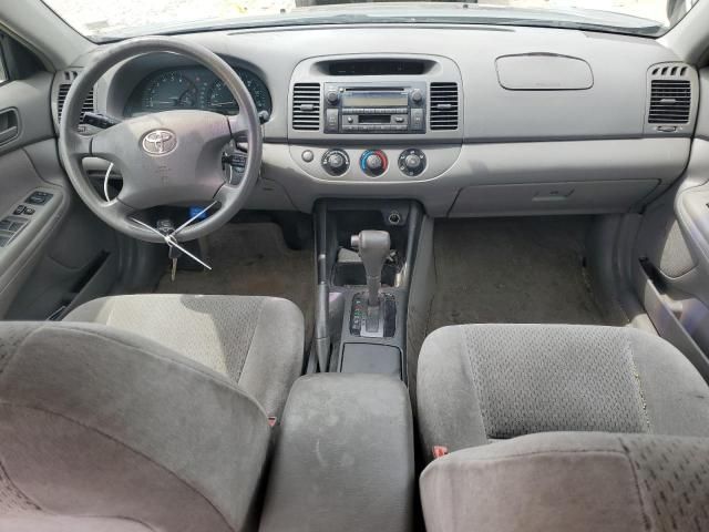 2003 Toyota Camry LE