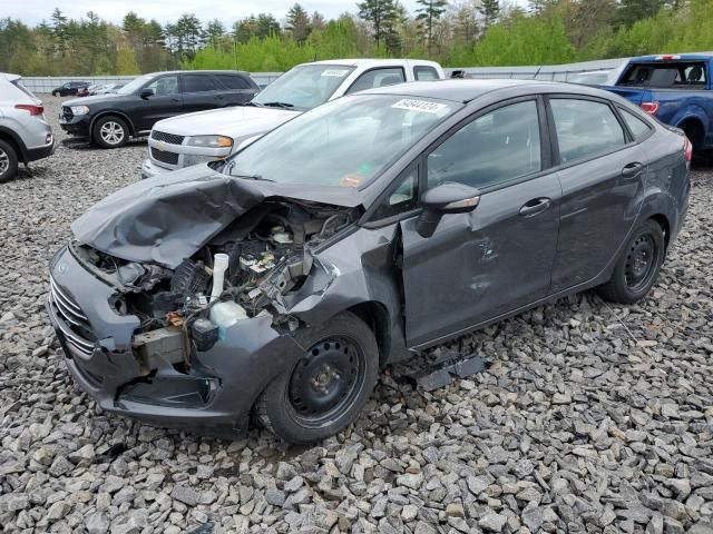 2015 Ford Fiesta SE