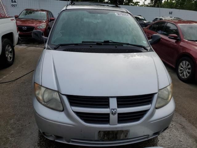 2005 Dodge Grand Caravan SXT