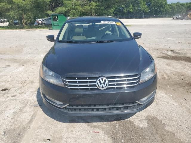 2015 Volkswagen Passat SEL