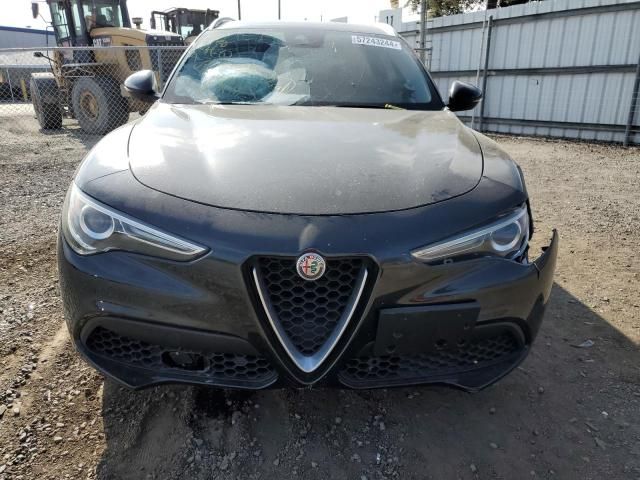 2018 Alfa Romeo Stelvio TI