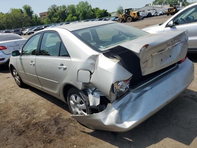 2004 Toyota Camry LE