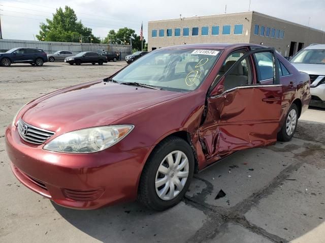 2005 Toyota Camry LE