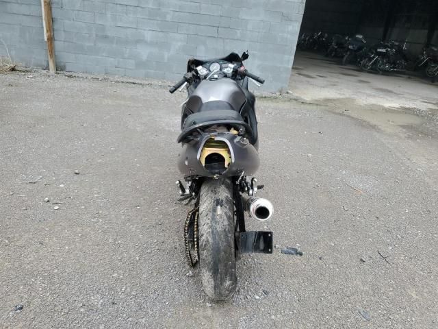 2002 Suzuki GSX600 F