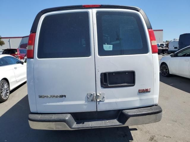 2004 GMC Savana G2500