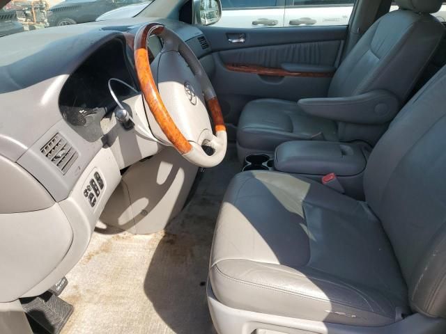 2008 Toyota Sienna XLE