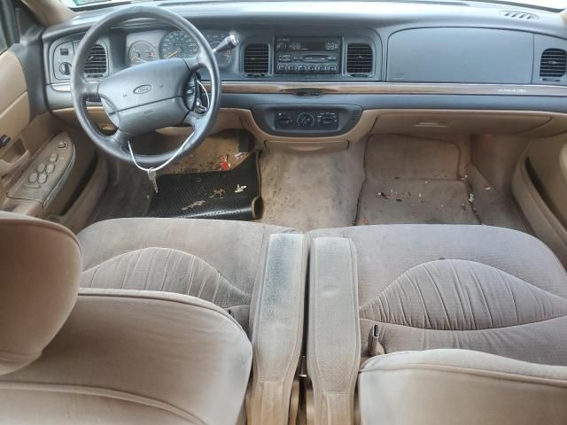 1996 Ford Crown Victoria LX