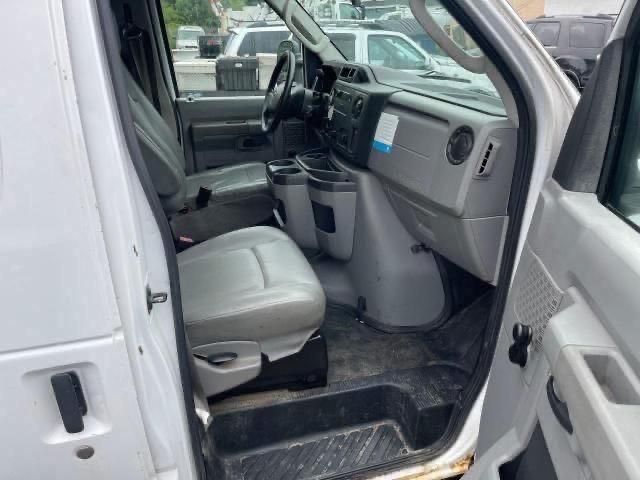 2013 Ford Econoline E250 Van