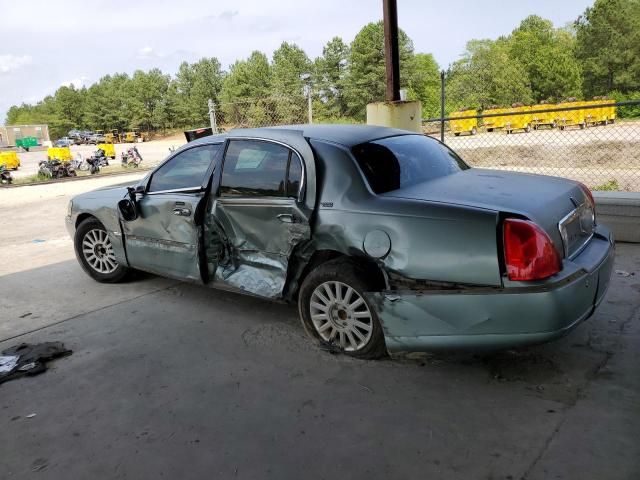 2005 Lincoln Town Car Signature Limited