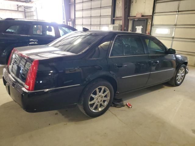 2011 Cadillac DTS Luxury Collection