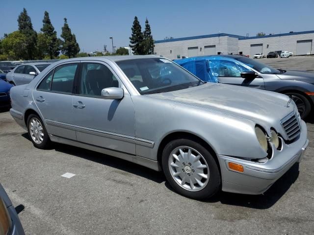 2001 Mercedes-Benz E 320