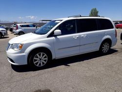 2014 Chrysler Town & Country Touring en venta en North Las Vegas, NV