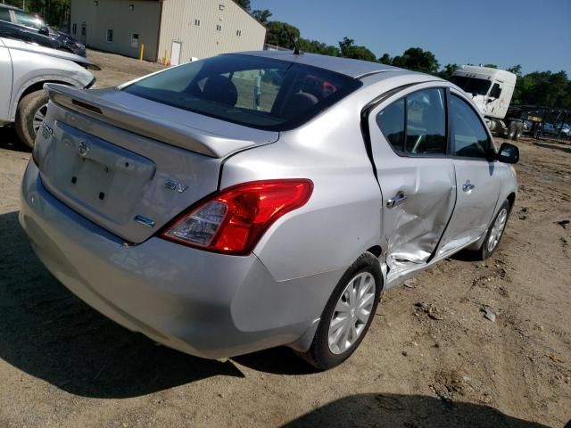 2013 Nissan Versa S