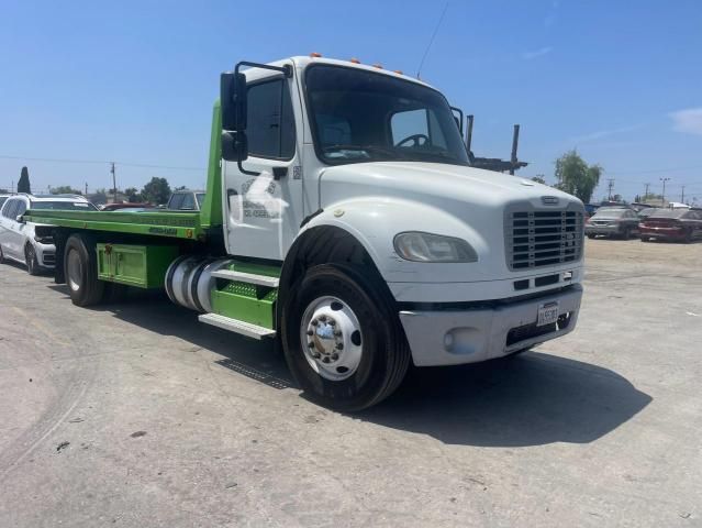 2015 Freightliner M2 106 Medium Duty