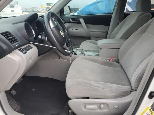 2011 Toyota Highlander Base