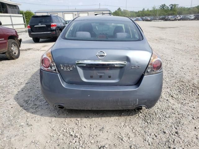 2010 Nissan Altima Base