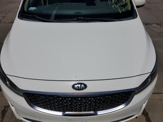 2017 KIA Sedona LX