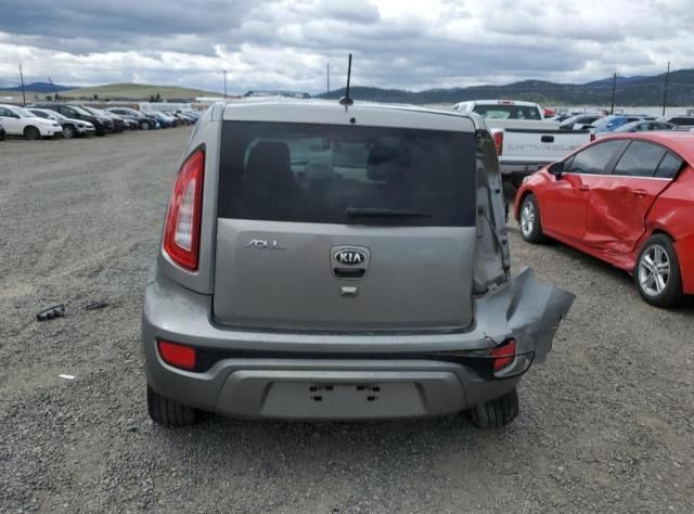 2013 KIA Soul +