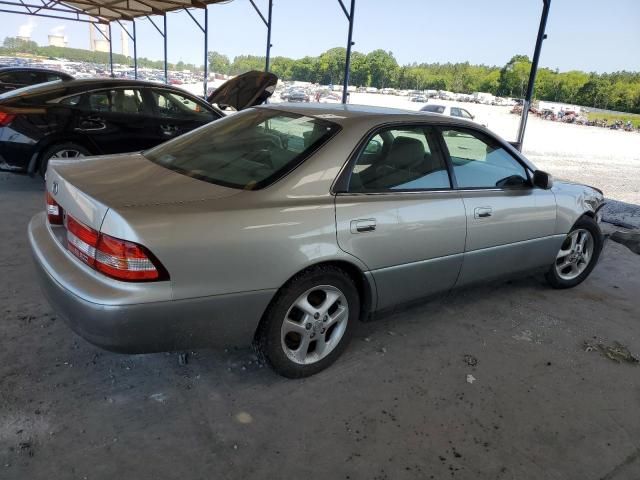 2000 Lexus ES 300