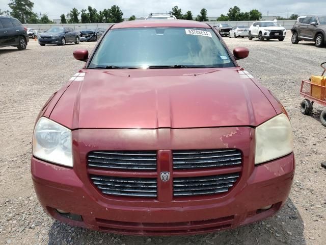 2005 Dodge Magnum R/T