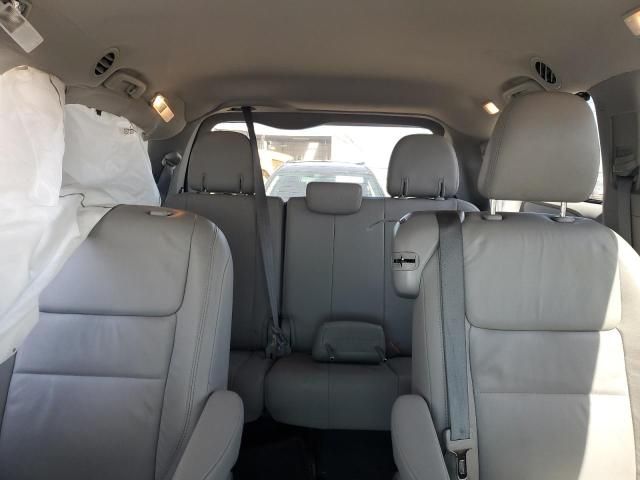 2019 Toyota Sienna XLE