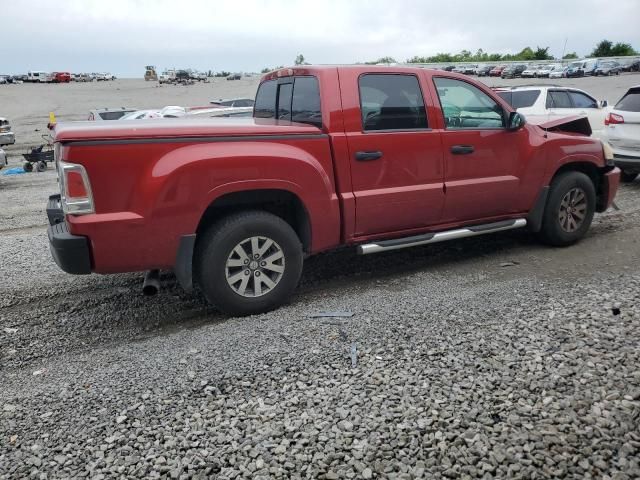 2007 Mitsubishi Raider LS