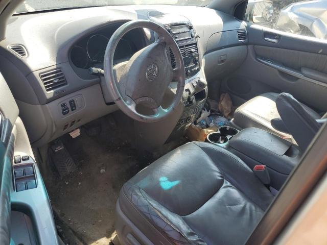 2006 Toyota Sienna xle 7 Passenger