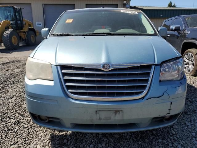 2008 Chrysler Town & Country Touring