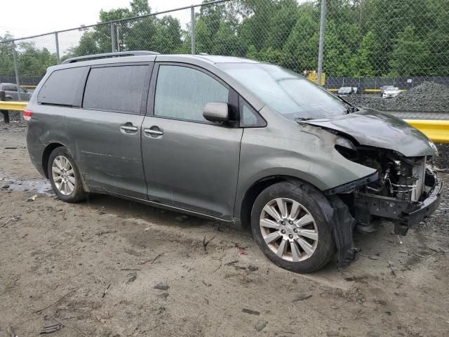 2011 Toyota Sienna XLE