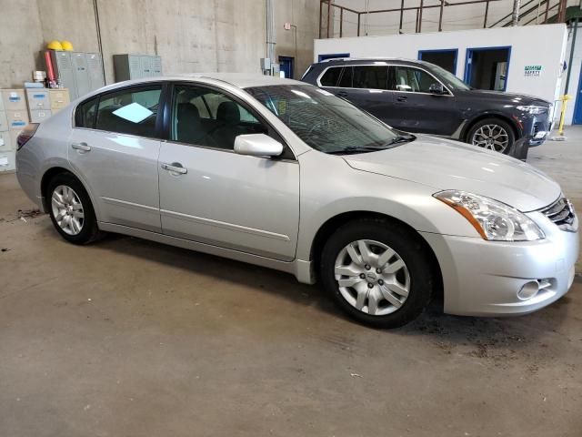 2010 Nissan Altima Base