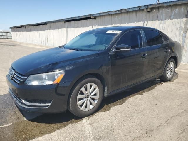 2013 Volkswagen Passat S