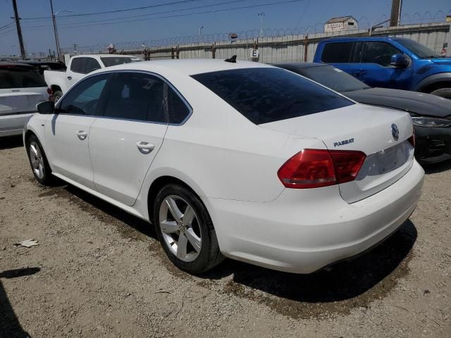 2015 Volkswagen Passat S